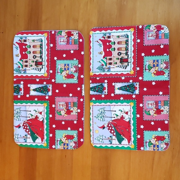 Elf on a Shelf Table Runner and 4 Placemats - Picture 2 of 8